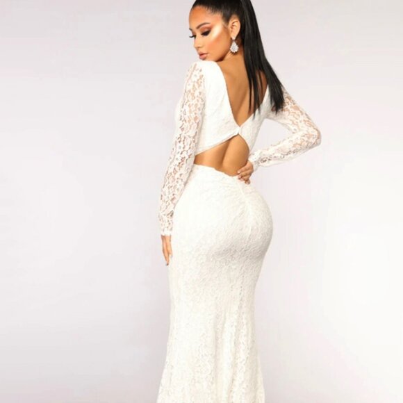 Fashion nova wedding dress - Picture 2 of 12